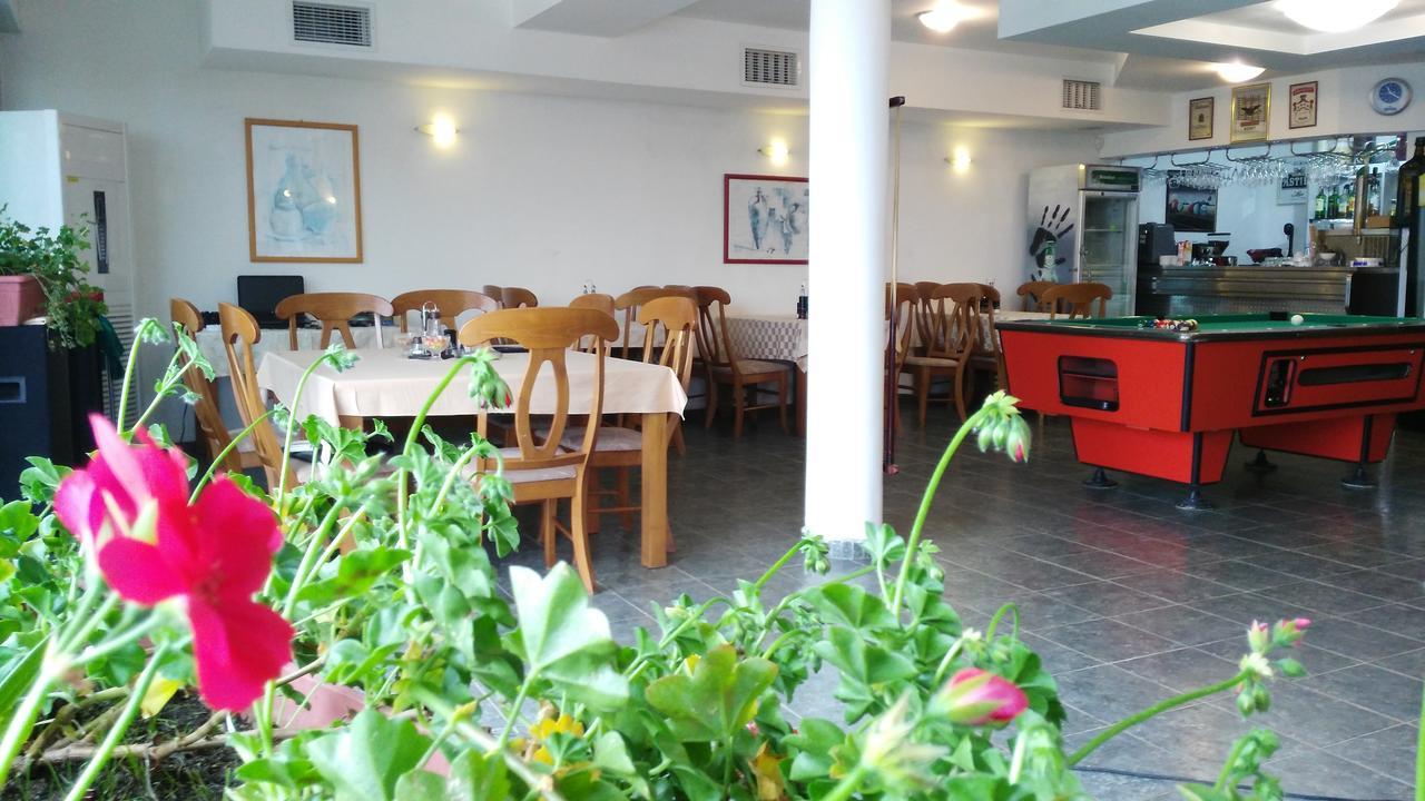 Casa Di Angel Hotel Sinemoretz Buitenkant foto